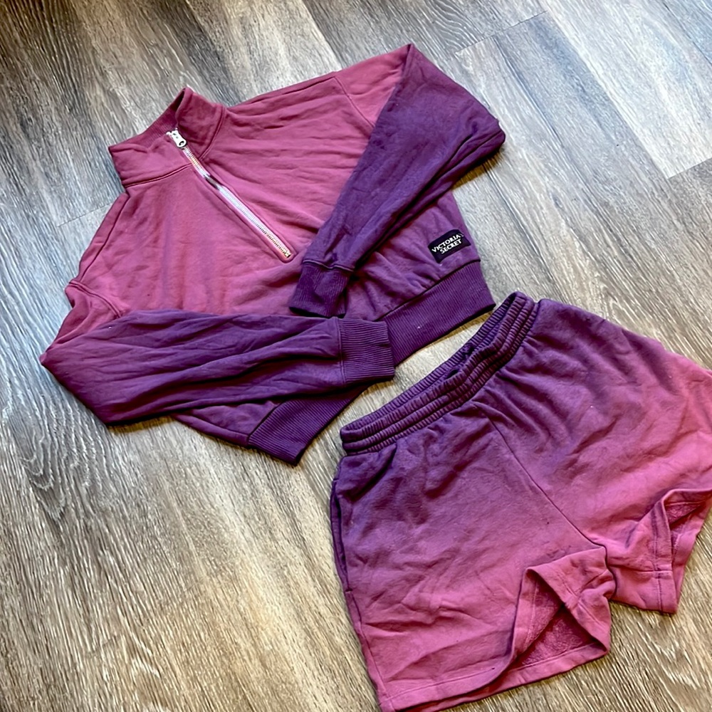 2 piece lounge set